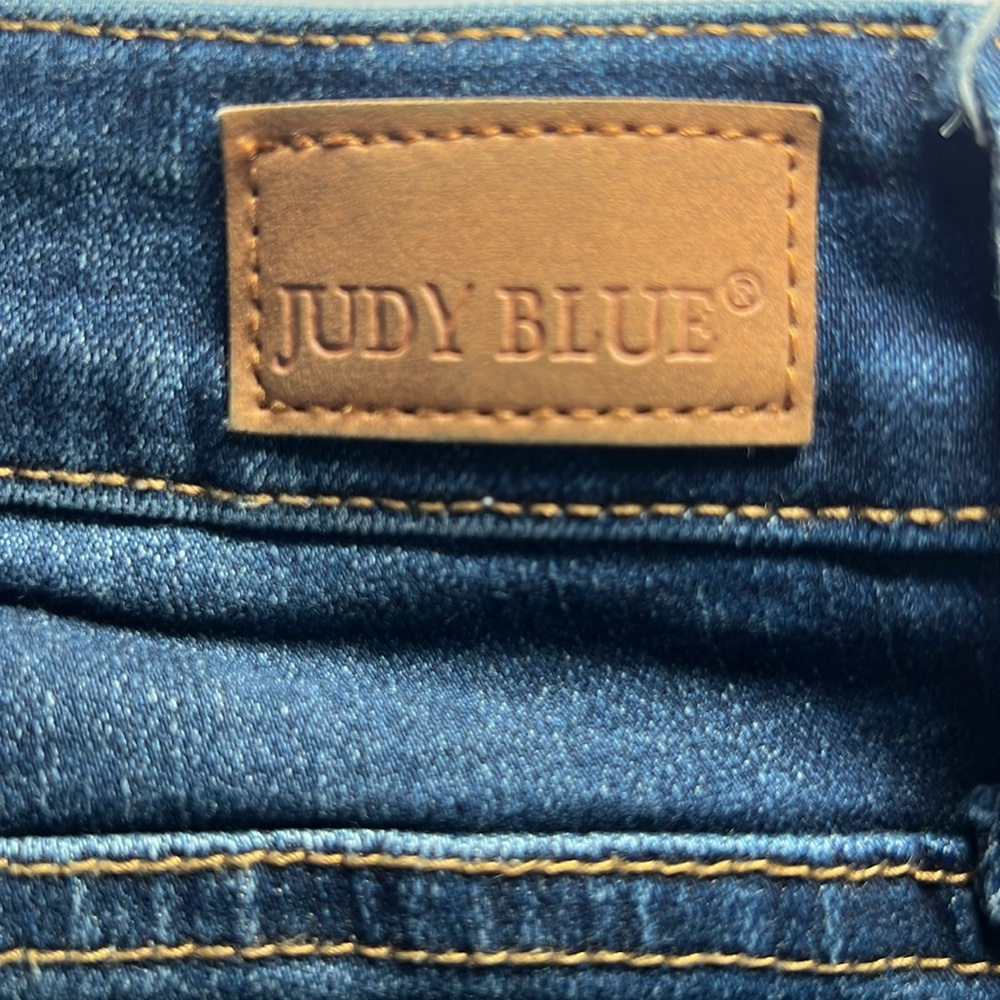 Judy Blue Medium Wash High Waist Skinny Jeans - Picture 3 of 10